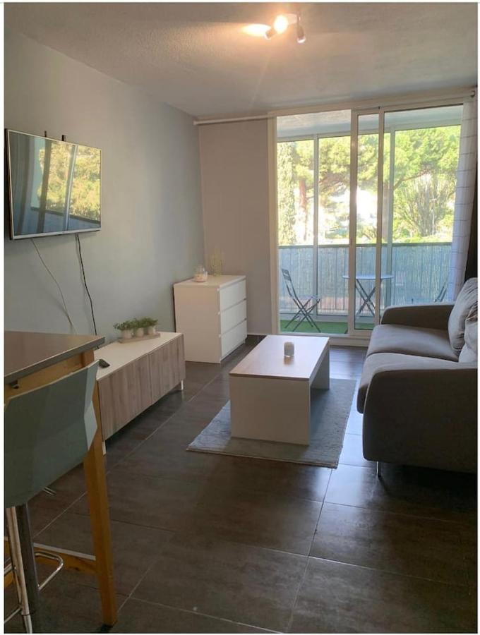 Au Ponant Avec Parking A 10mn Des Plages Climatise Apartment *